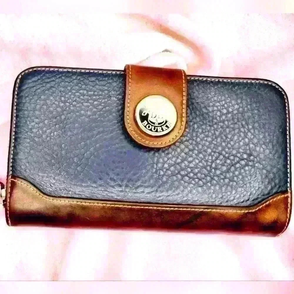 DONNEY AND BOURKE wallet